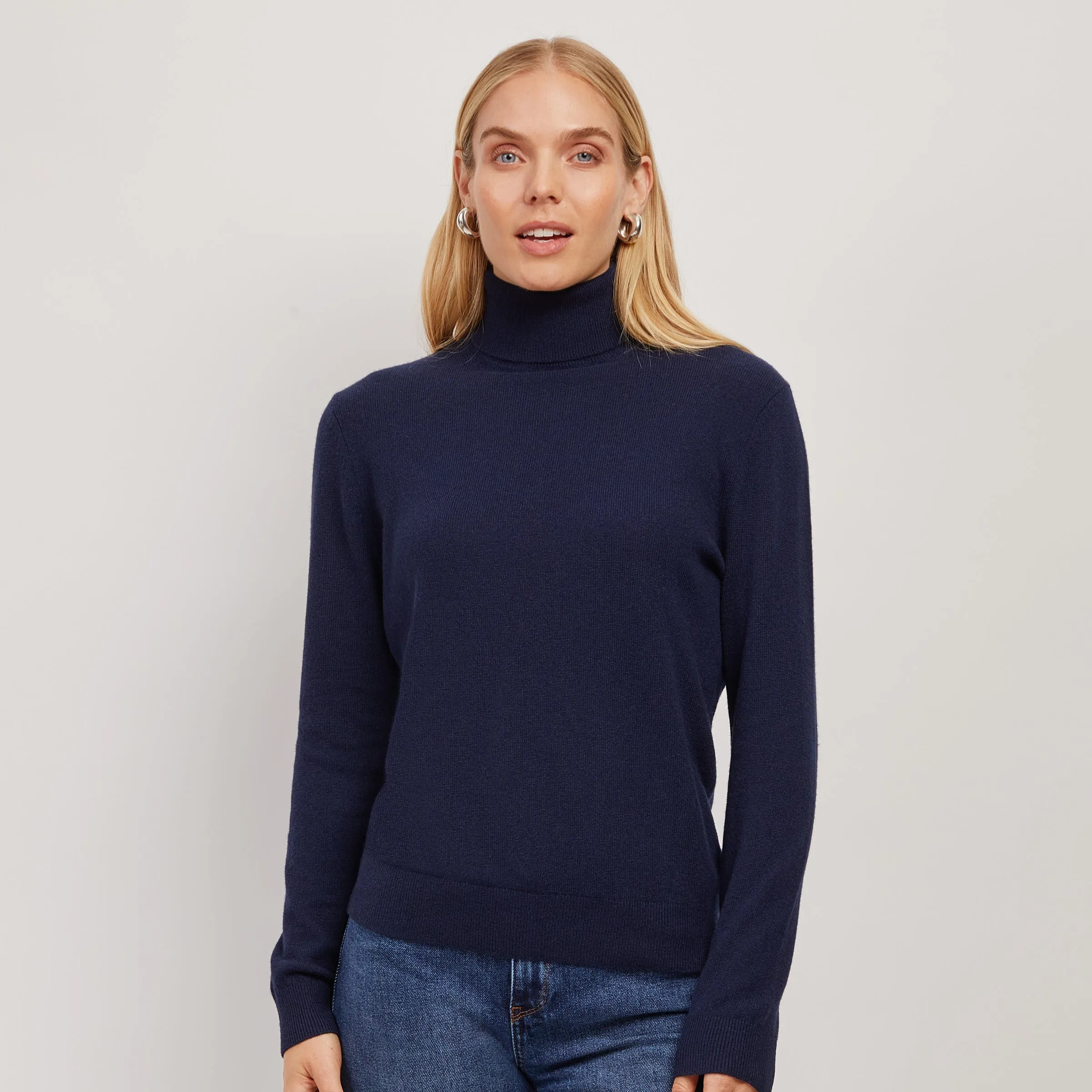 The Cashmere Turtleneck Willow Sweater