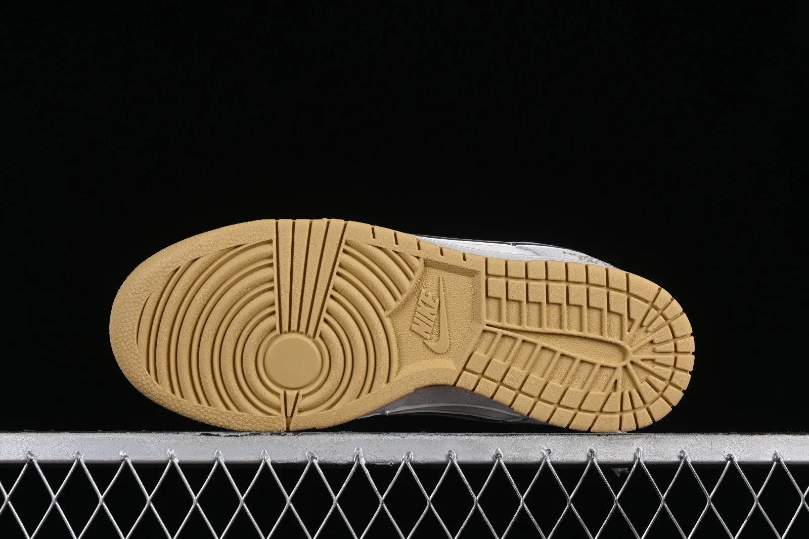 The North Face x CDG x Nike SB Dunk Low Grey Gold DQ1098-337