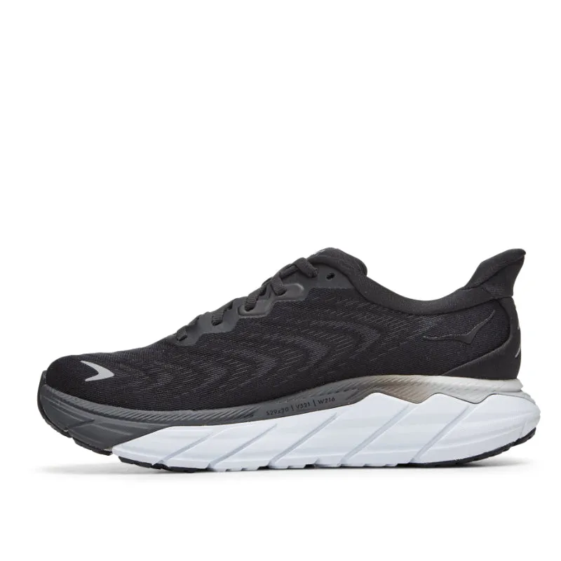 Women’s HOKA Arahi 6 – Black/White (BWHT)